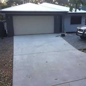 Rent A In A House Without Kitchen Facilities Rainbow Beach