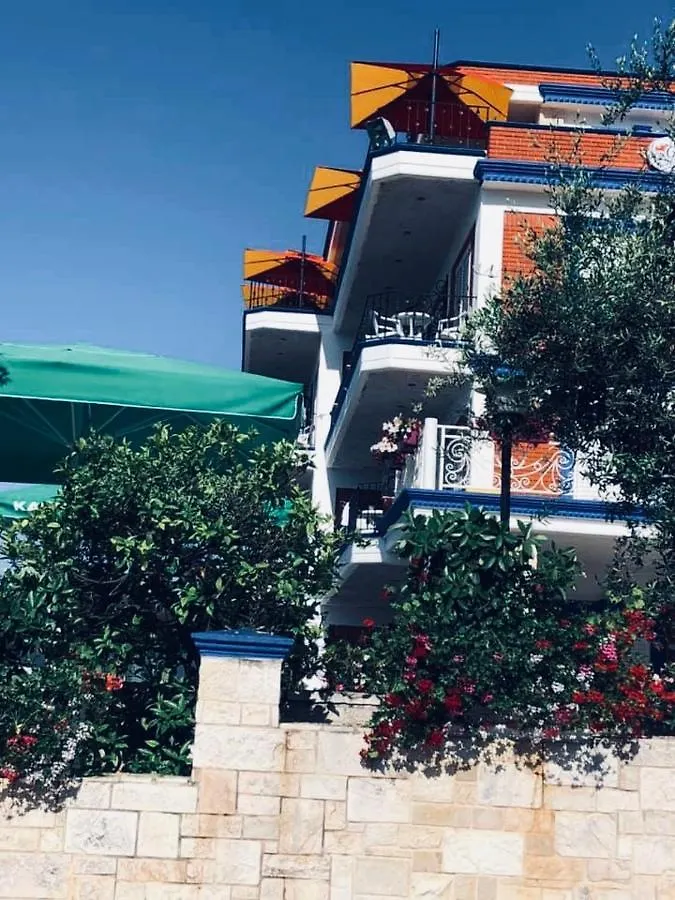 Exclusive Greccia Inn Dhermi 4*,  Albania